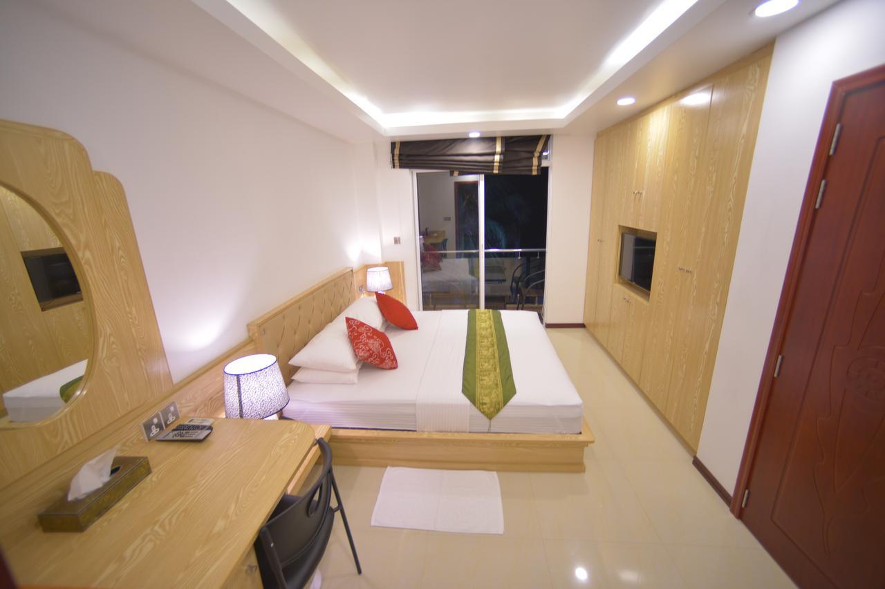 Hathaa Beach Maldives Hulhumalé Eksteriør bilde