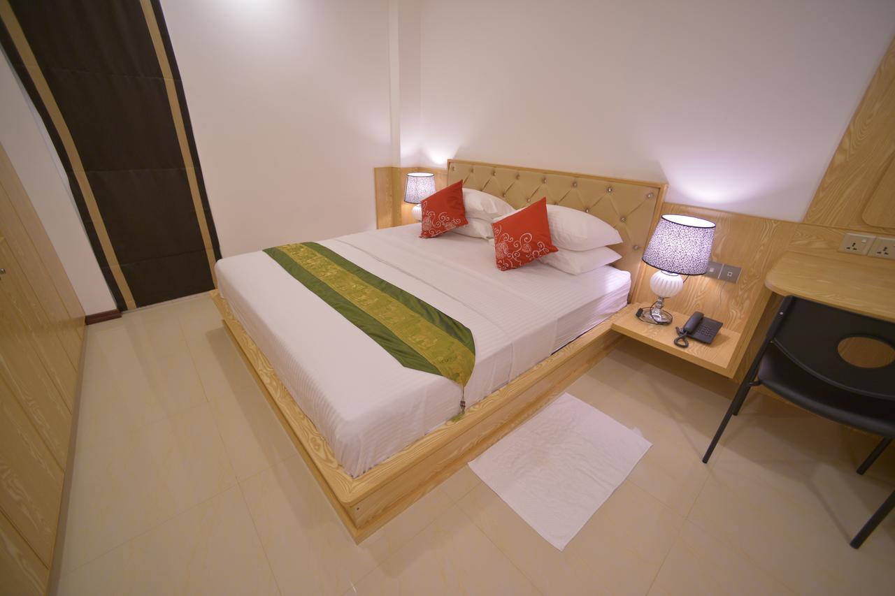Hathaa Beach Maldives Hulhumalé Eksteriør bilde