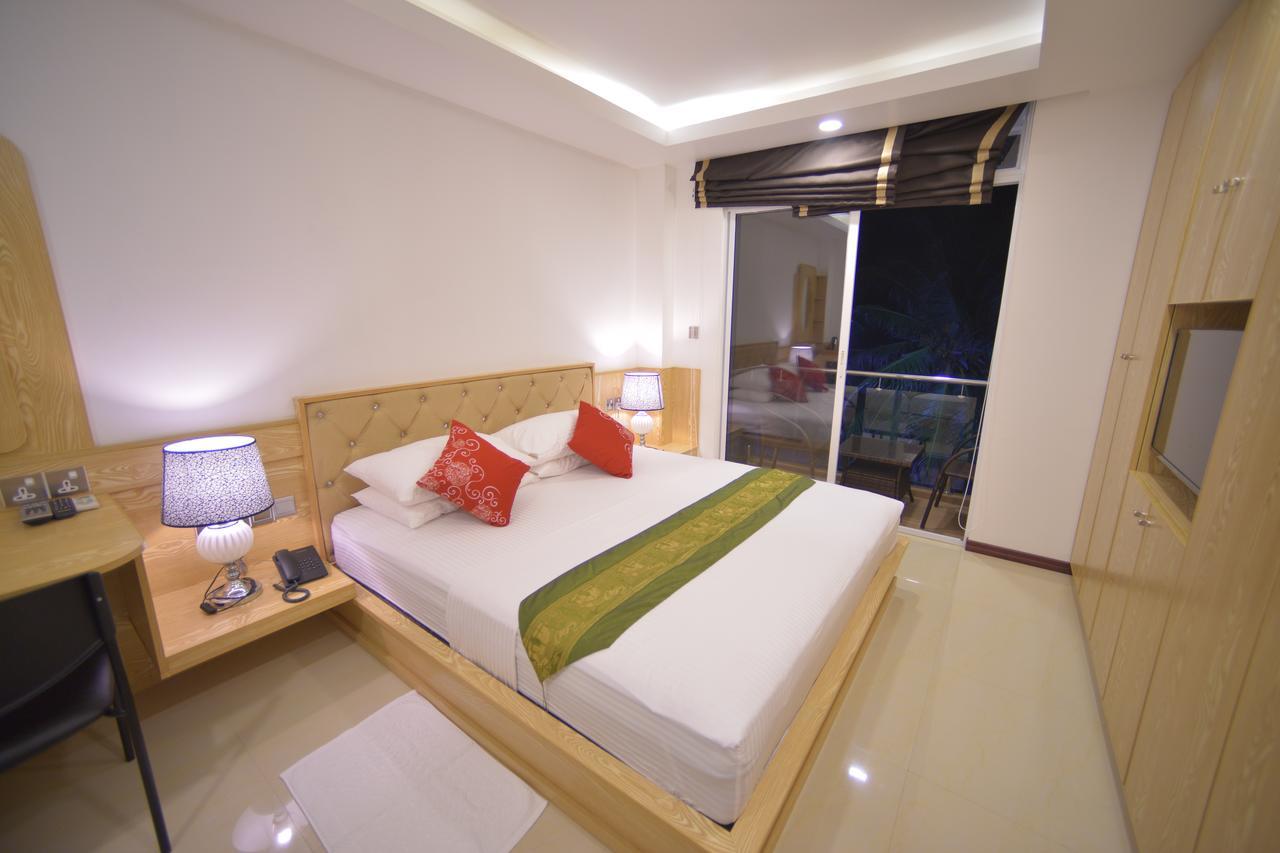 Hathaa Beach Maldives Hulhumalé Eksteriør bilde